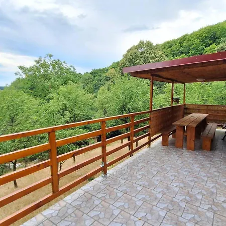 Holiday home Pavlinka Na Myjavskych Kopaniciach